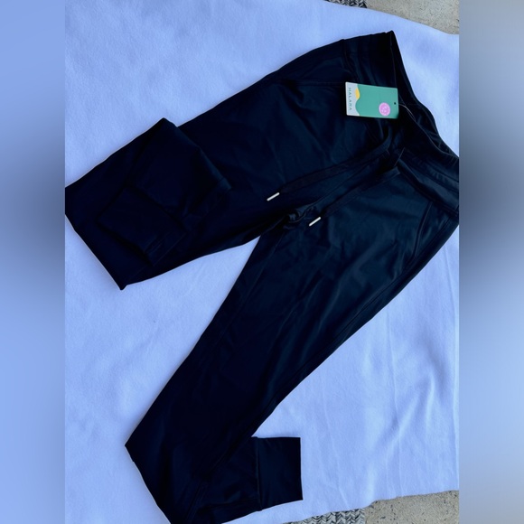 Joggers - Picture 1 of 3